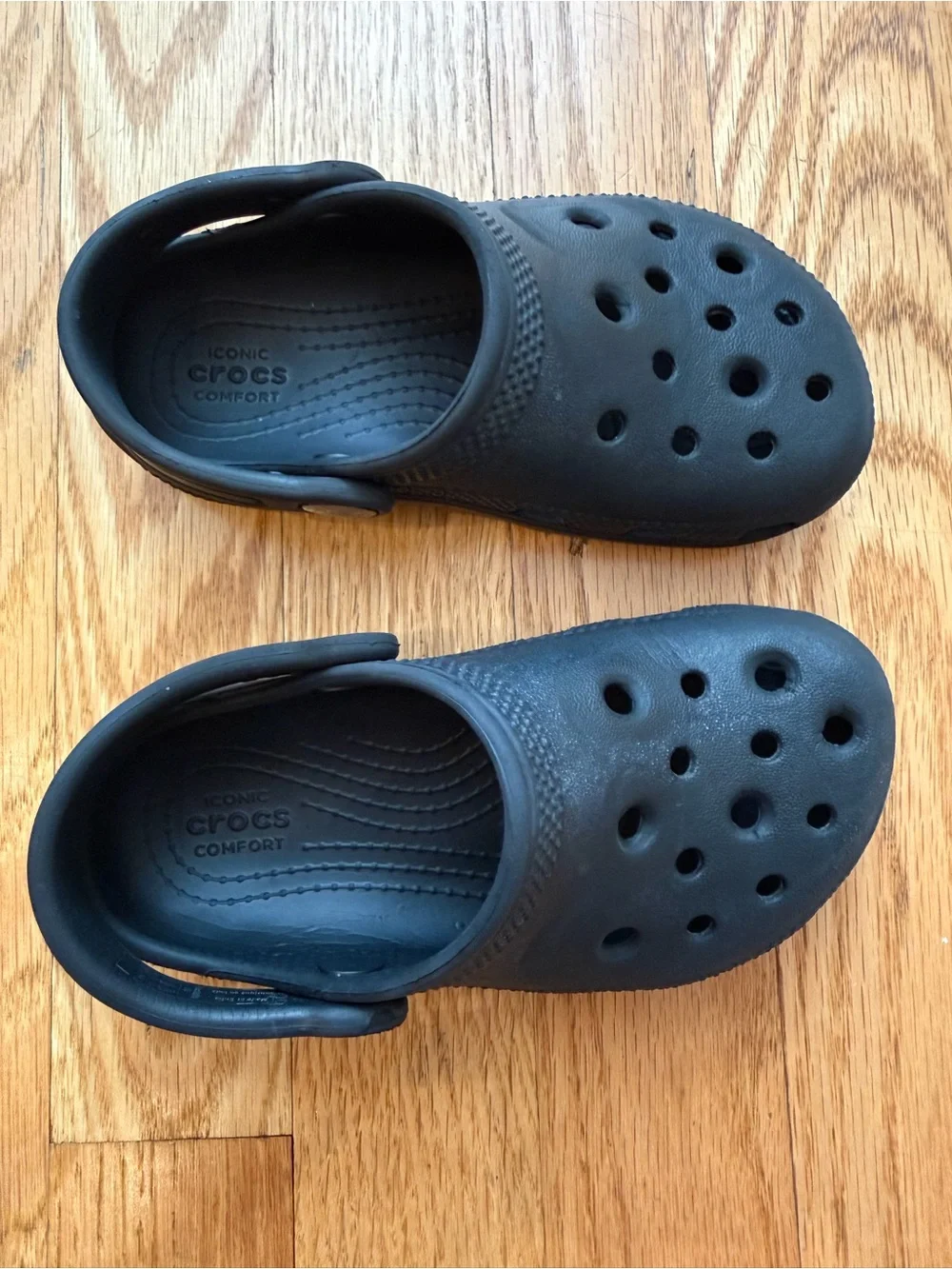 CROCS Kids Classic Black Clog l with Heel Strap - Sz 9